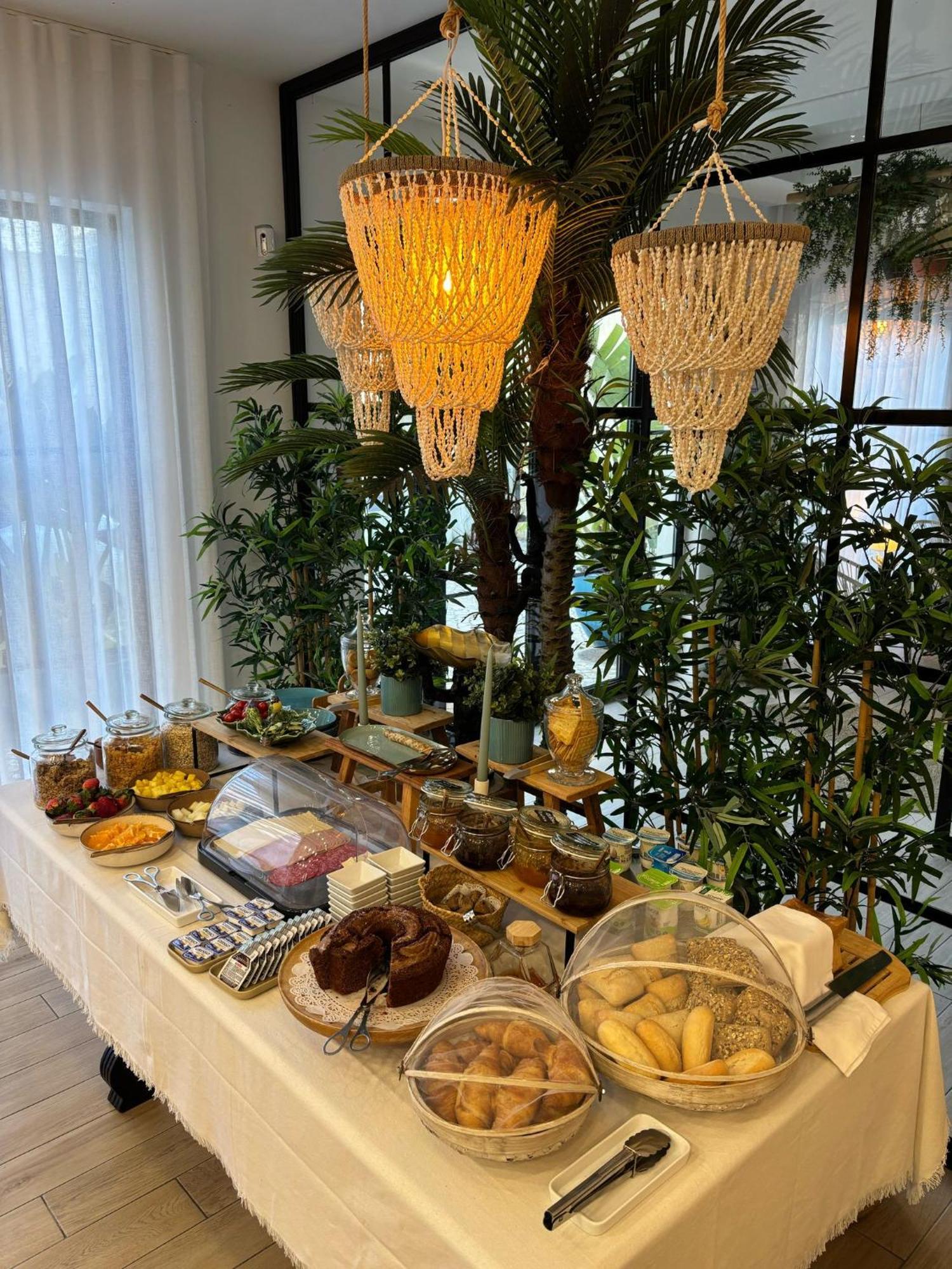 Marsuites Bed & Breakfast Armacao de Pera